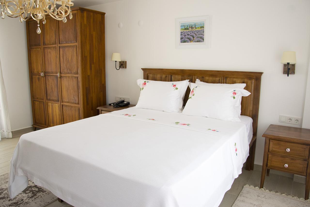 Monza House Otel Siğacık Bagian luar foto