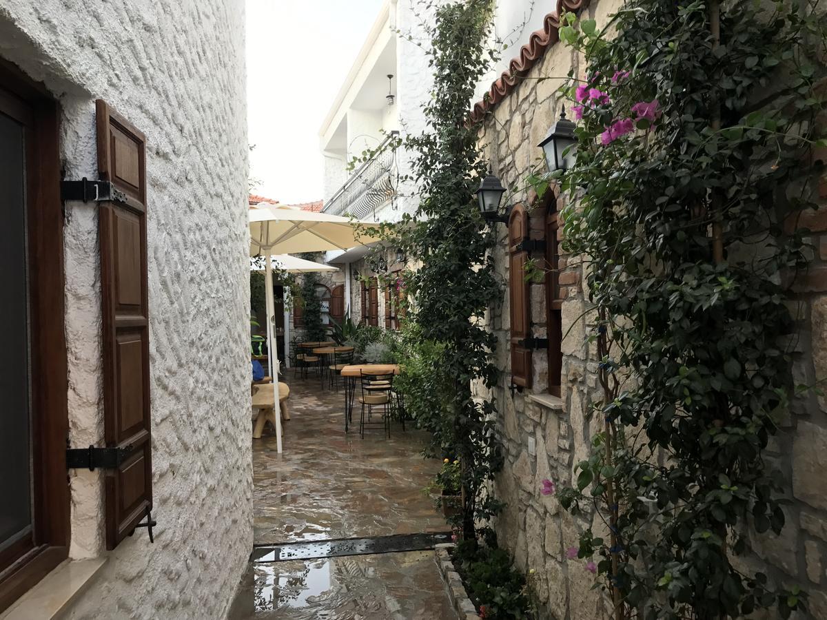 Monza House Otel Siğacık Bagian luar foto