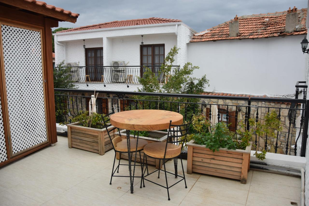 Monza House Otel Siğacık Bagian luar foto