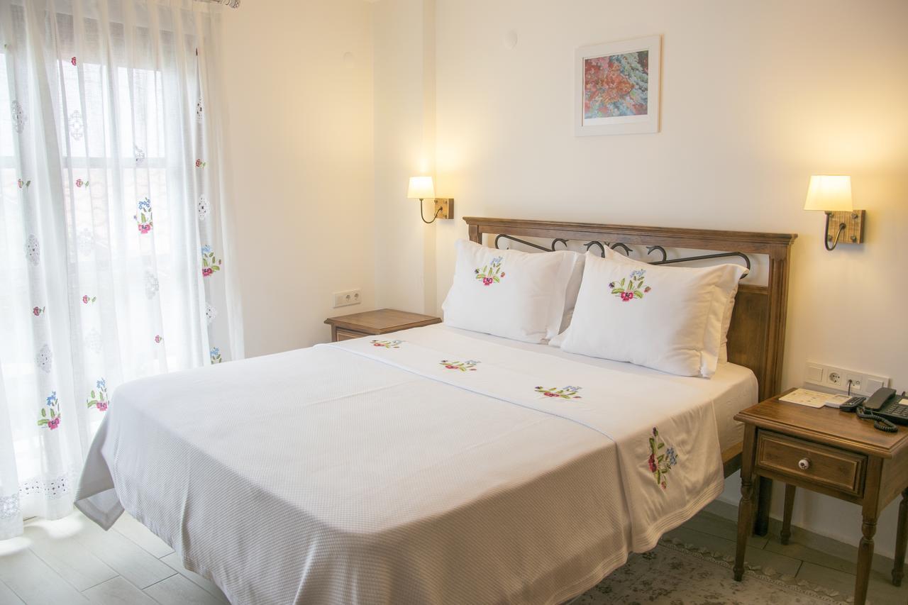Monza House Otel Siğacık Bagian luar foto