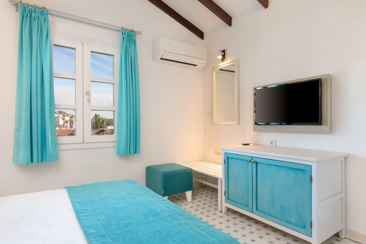 Monza House Otel Siğacık Bagian luar foto